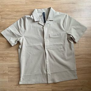 NWOT Lululemon airing easy short sleeve shirt